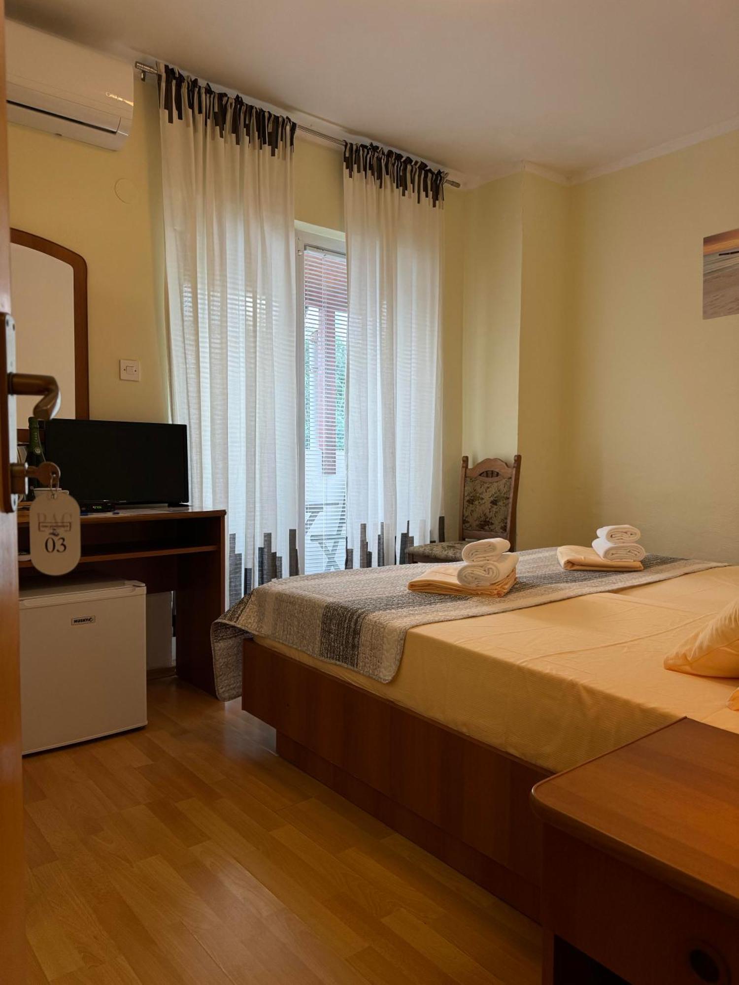 Pag Vero Apartments Pag Town Exteriér fotografie